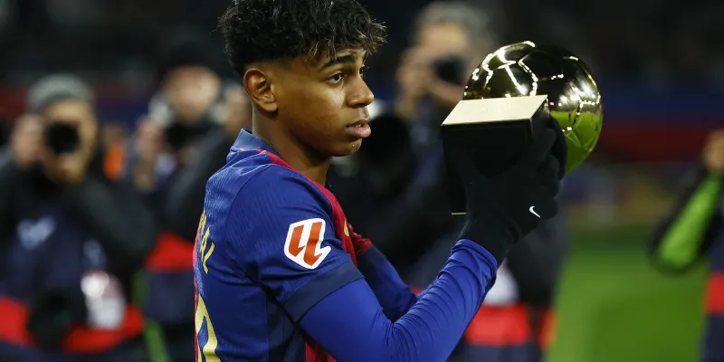 Lamine Yamal - Viên ngọc quý của nền bóng đá hiện đại 3 Phong cách thi đấu mang đến một Messi thế hệ mới