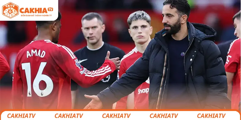 Amad Diallo tỏa sáng với cú volley: Cứu tinh của MU tại The City Ground 4 Sau bàn thắng, Diallo đã mở ra cho bản thân một tương lai đầy hy vọng cùng CLB