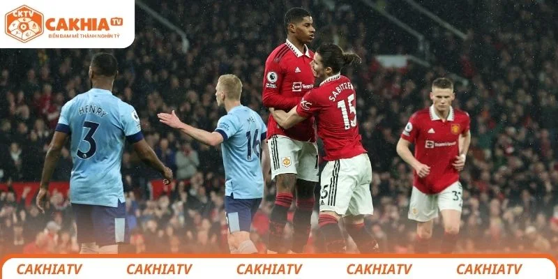 Manchester United vs Brentford - Cuộc Đại Chiến Nhiều Bất Ngờ 3 Nhận định chi tiết tình hình lực lượng 2 đội Manchester United vs Brentford